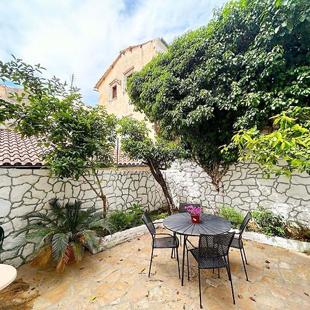 Traditional House With Ivy Garden Corfu  Exteriör bild