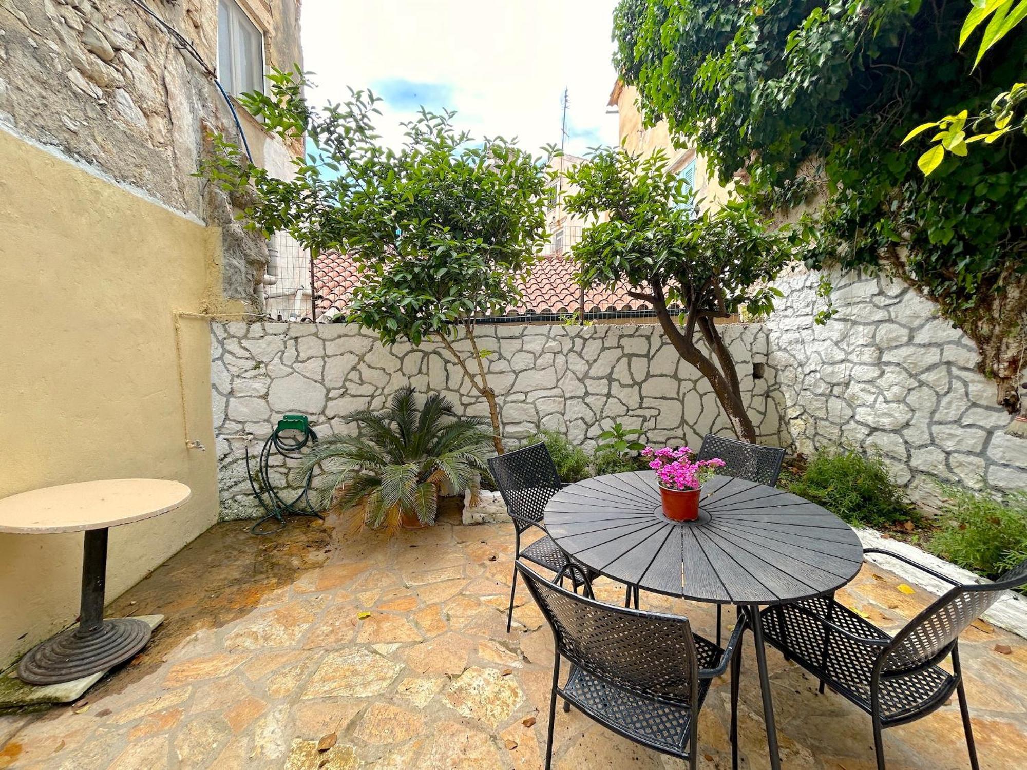 Traditional House With Ivy Garden Corfu  Exteriör bild